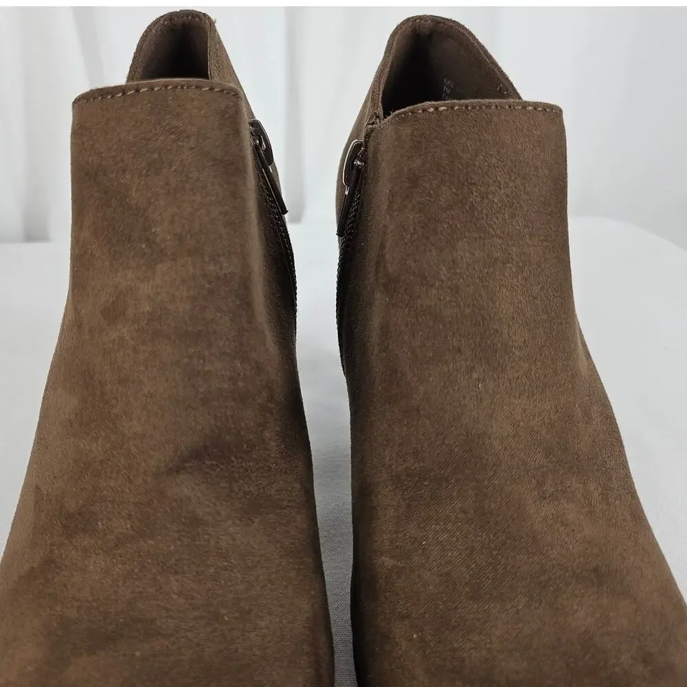 ANNE KLEIN XLAND BROWN HEEL ZIP ANKLE BOOTIES – WOMEN’S SIZE 7 – FABRIC UPPER